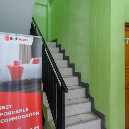 Reddoorz Near Politeknik Manado Hotel Exterior foto